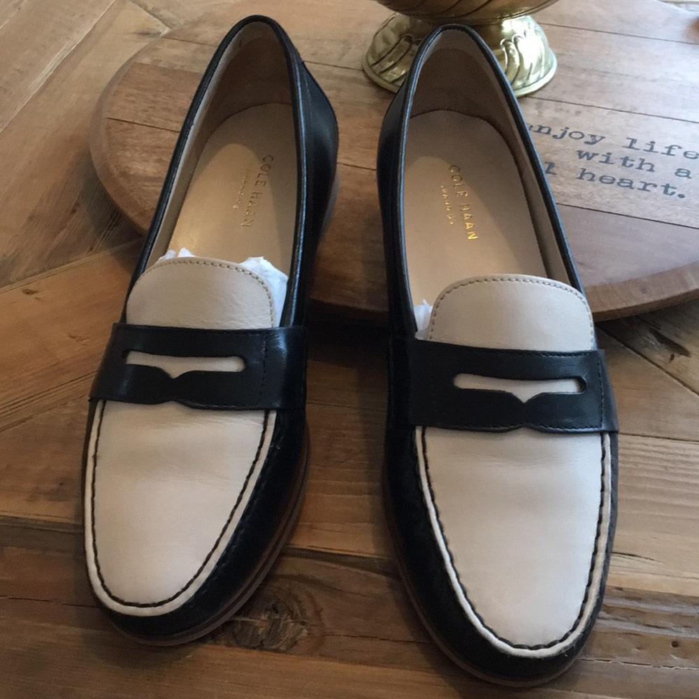 Cole Haan Women’s Loafers Black/Cream- 8